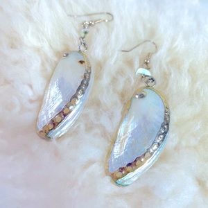 Vintage Shell and gold trimming earrings